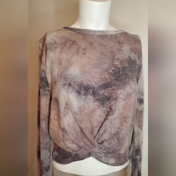 gaze Tops - GAZE - SIZE M - TOP - pullover sweater- tie-dye print